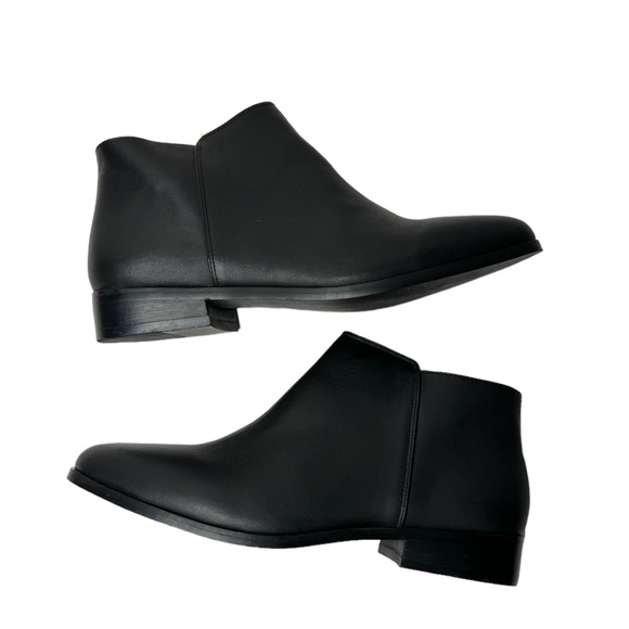 Nisolo | Lana Ankle Boot in Black Leather 9 - Picture 11 of 13